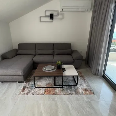 Vito Appartement Gradac (Split-Dalmatia)