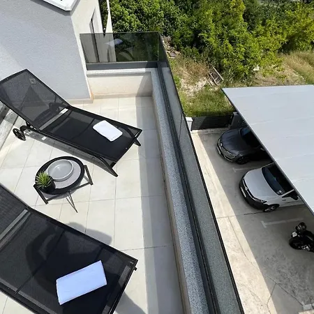 Vito Apartment